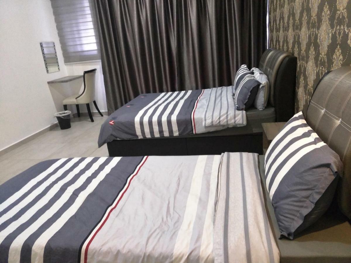 Lejlighed i Malacca centrum på 1100 m². Soveværelser: 2. Private badeværelser: 2. Eksteriør billede